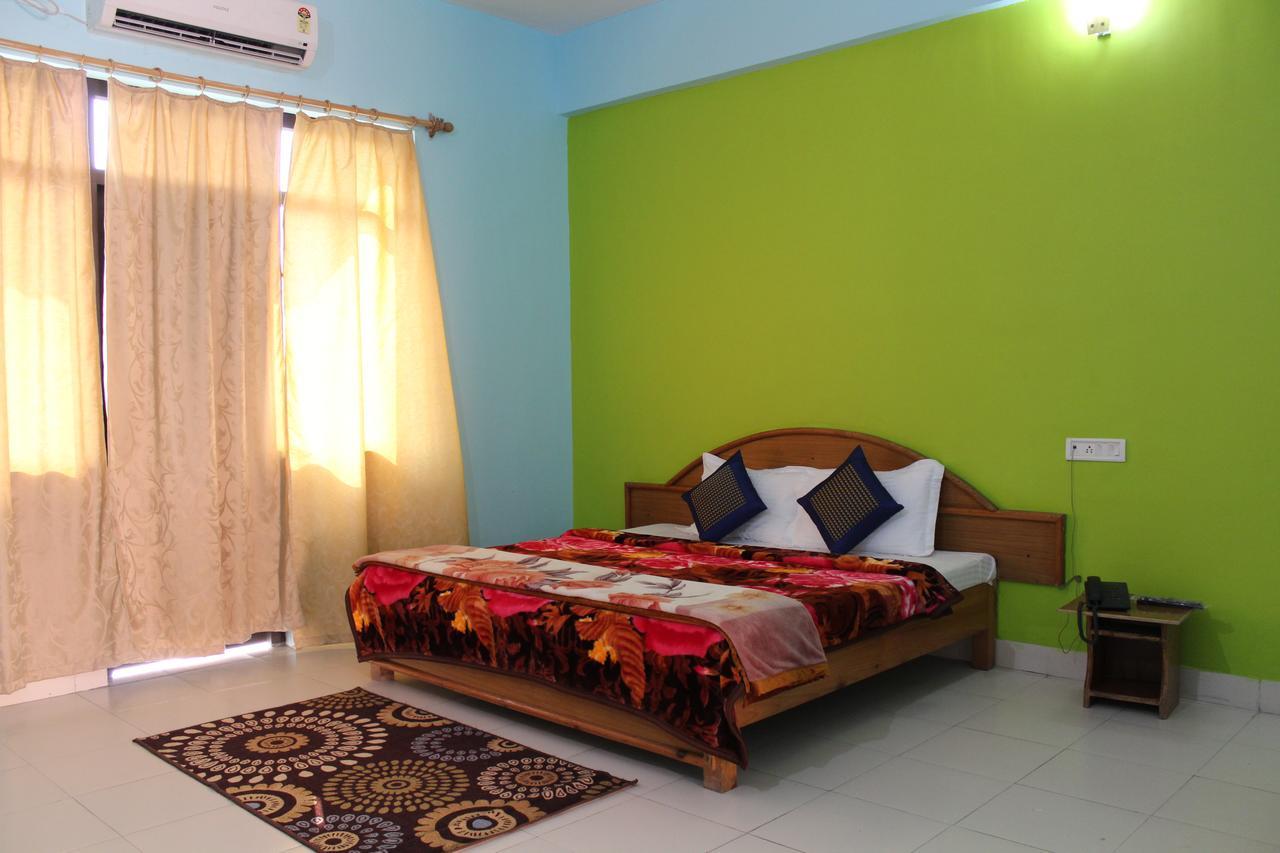 Greenwood Hotel Bhīm Tāl Esterno foto